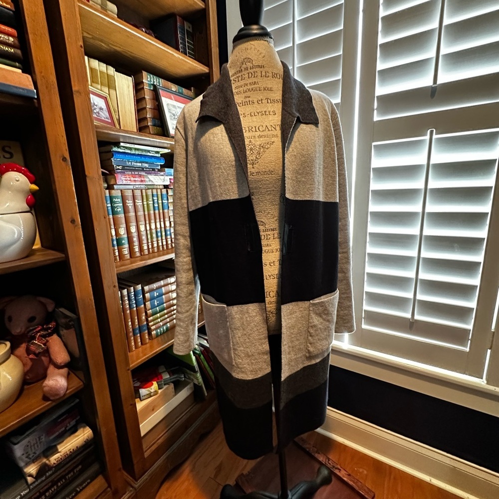 Ost Black and Gray Women's Cardigan